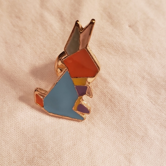 3/$20 pin sale!! Origami Rabbit Enamel Pin - Picture 1 of 2